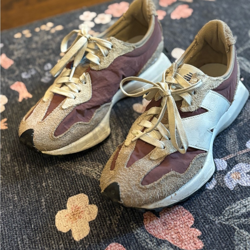 New Balance Women's Athletic Shoes - Brown and Cream